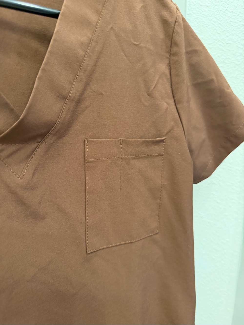 Scrub Set - Picture 4 of 7